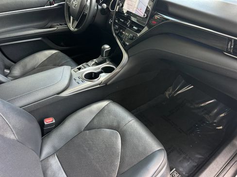 Used 2023 Toyota Camry XLE w/ Navigation Package FWD image 14