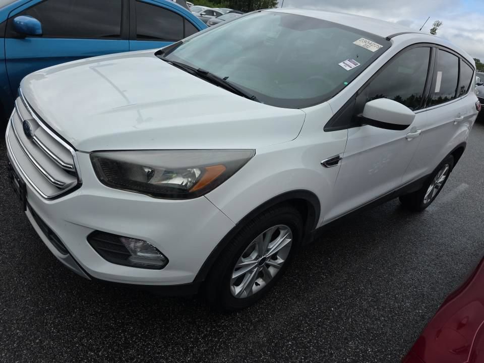 Used 2019 Ford Escape SE FWD image 5