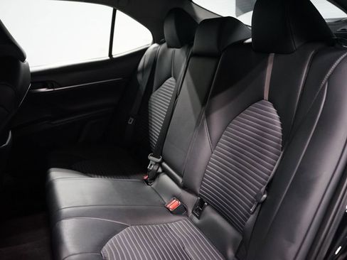 Used 2024 Toyota Camry SE image 16