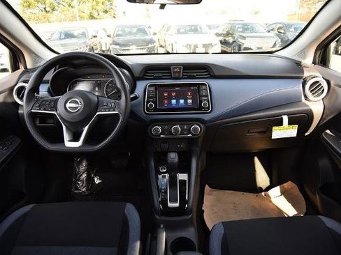New 2025 Nissan Versa SV image 8
