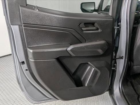 Used 2023 Chevrolet Colorado W/T image 16