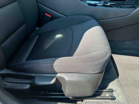 Used 2024 Chevrolet Malibu LT FWD image 35