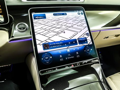 Used 2023 Mercedes-Benz S 500 4MATIC image 21