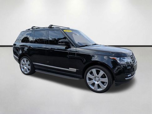 Used 2017 Land Rover Range Rover Supercharged AWD/4WD image 2