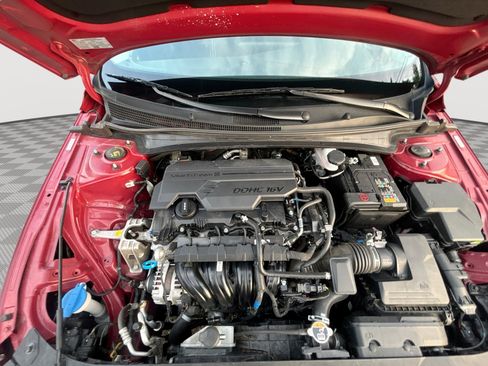 Used 2025 Hyundai Elantra SEL FWD image 18