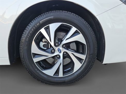 Used 2022 Subaru Legacy Premium image 16