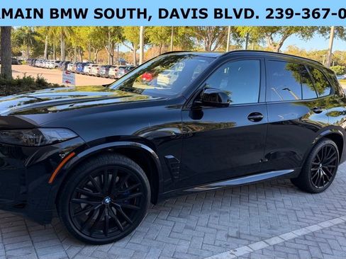 Used 2024 BMW X5 M60i image 2