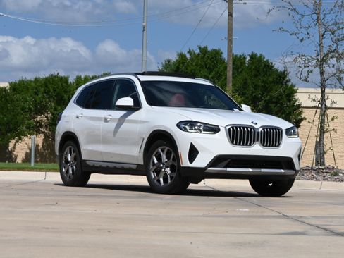 Certified 2023 BMW X3 sDrive30i w/ Premium Package RWD image 2
