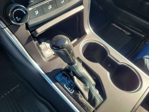 Used 2016 Toyota Camry SE image 28