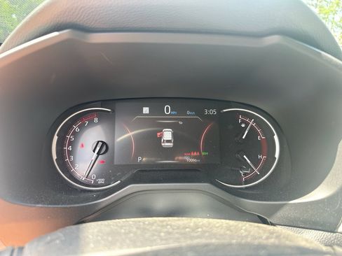 Used 2025 Toyota RAV4 XLE Premium w/ Weather Package FWD image 18