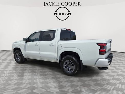 New 2025 Nissan Frontier SV AWD/4WD image 3