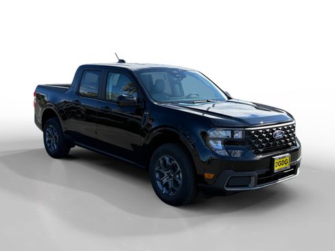 New 2026 Ford Maverick XLT FWD image 7