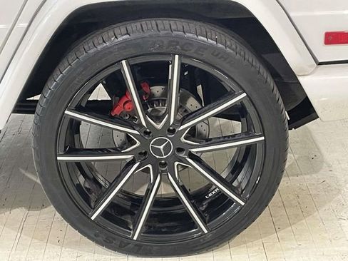 Used 2015 Mercedes-Benz G 63 AMG 4MATIC image 14