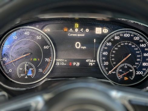 Used 2019 Bentley Bentayga image 47