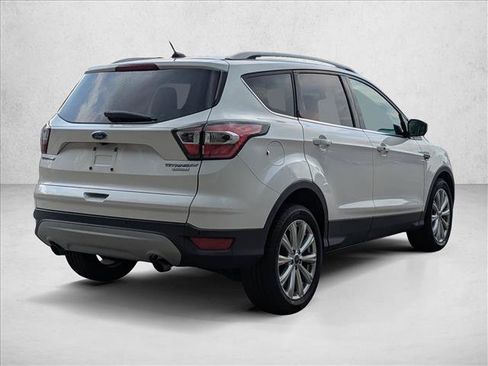 Used 2017 Ford Escape Titanium FWD image 5