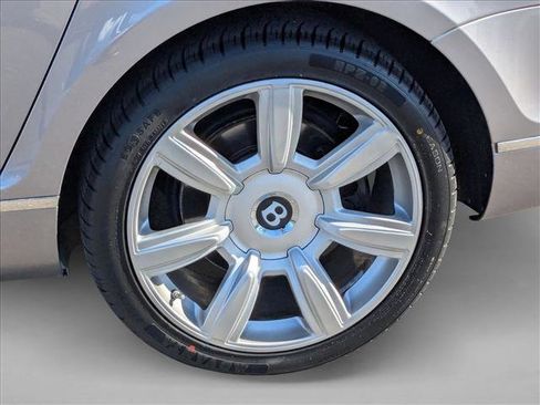 Used 2012 Bentley Flying Spur Flying Spur w/ Convenience Specification Pkg image 24