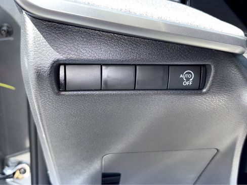 New 2026 Nissan Kicks SV image 13