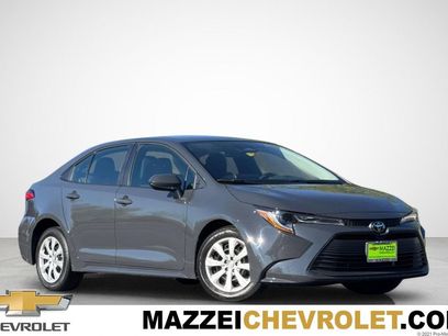 Used 2025 Toyota Corolla LE