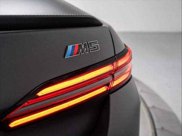 Used 2025 BMW M5 w/ Carbon Package AWD/4WD image 40