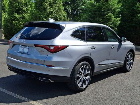 Used 2024 Acura MDX SH-AWD w/ Technology Package image 6