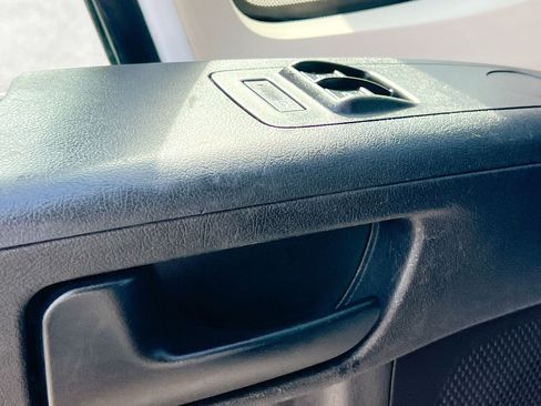 Used 2022 RAM ProMaster 2500 FWD image 16