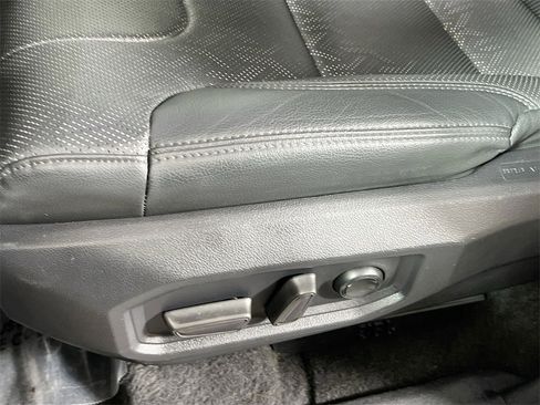 Used 2024 Toyota Tundra Limited image 17