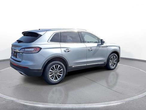 Used 2022 Lincoln Nautilus Reserve w/ Luxury Package AWD/4WD image 8