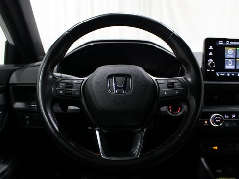 Used 2025 Honda CR-V Sport-L image 11