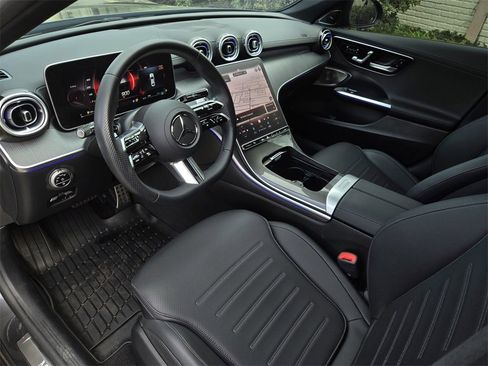 Used 2023 Mercedes-Benz C 300 Sedan image 11