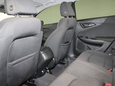 Used 2019 Chevrolet Malibu LS image 17