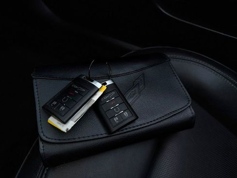 Used 2016 Chevrolet Corvette Stingray Coupe w/ 3LT Preferred Equipment Group image 37