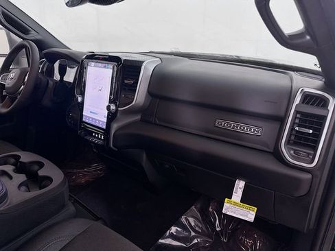 Used 2025 RAM 2500 Big Horn image 26