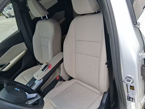 Used 2025 BMW X1 xDrive28i w/ Convenience Package AWD/4WD image 14