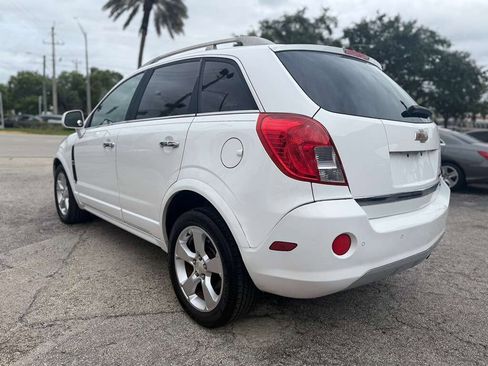Used 2014 Chevrolet Captiva Sport LTZ FWD image 3