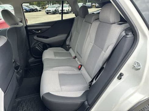 Used 2021 Subaru Outback Premium AWD/4WD image 17