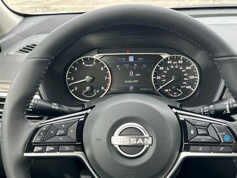 New 2025 Nissan Altima 2.5 SL image 17