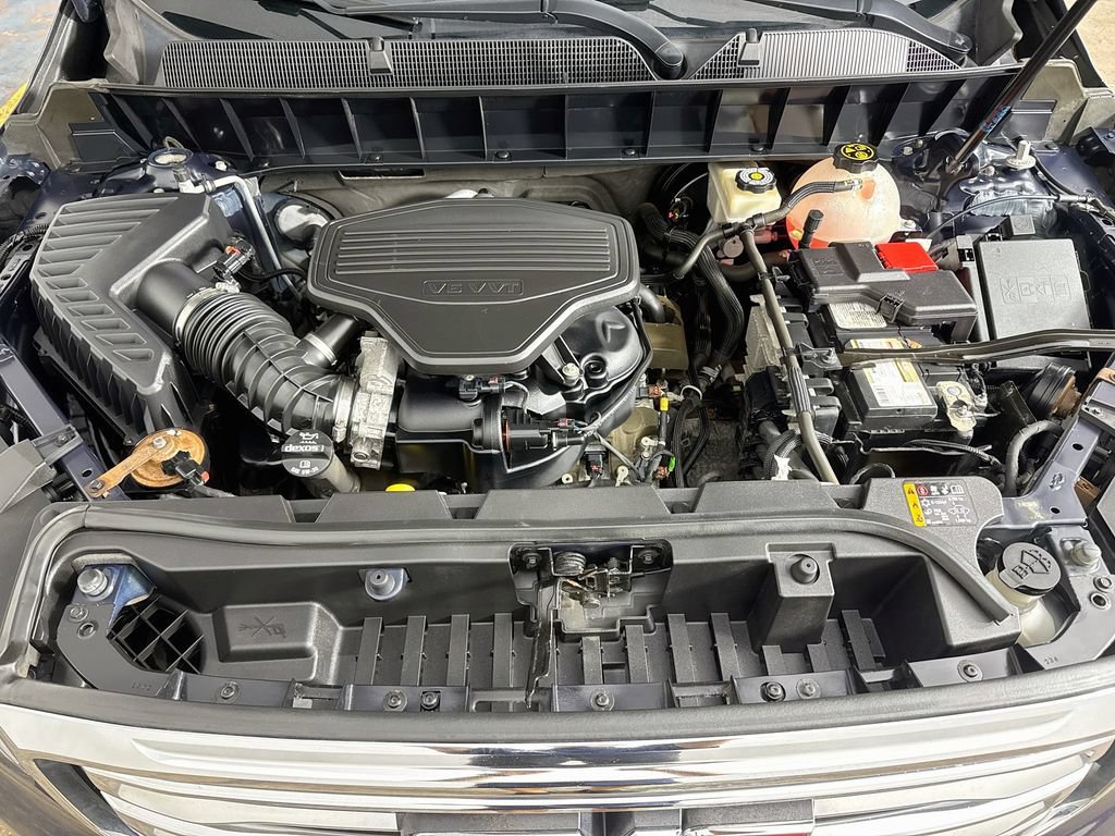 Used 2018 GMC Acadia SLT w/ LPO, Cargo Package AWD/4WD image 38