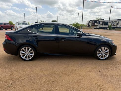 Used 2016 Lexus IS 200t RWD image 5