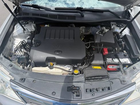 Used 2012 Toyota Camry XLE FWD image 33