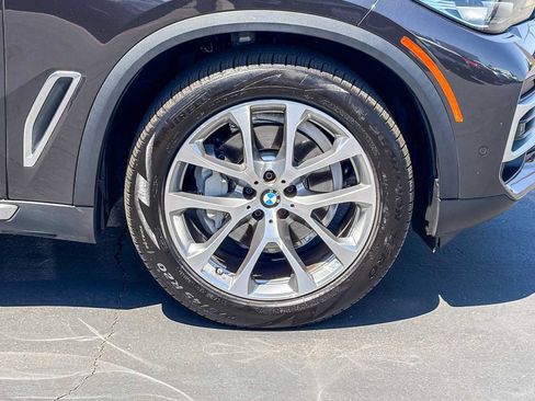 Used 2023 BMW X5 xDrive40i w/ Parking Assistance Package AWD/4WD image 9
