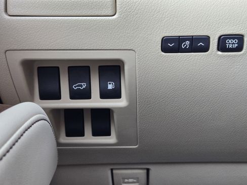 Used 2013 Lexus RX 450h Navigation, Premium Package image 22