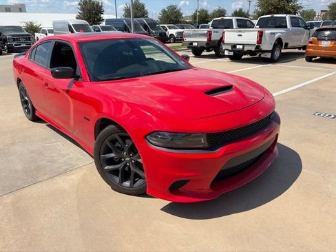 Used 2023 Dodge Charger R/T w/ Blacktop Package RWD image 2