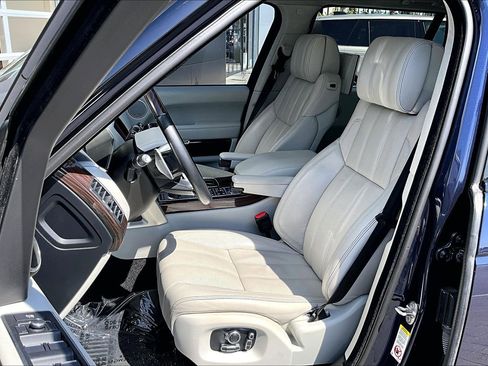 Used 2017 Land Rover Range Rover Long Wheelbase Autobiography AWD/4WD image 25