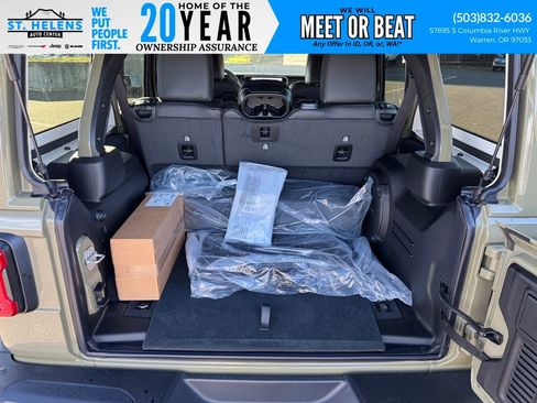 New 2026 Jeep Wrangler Unlimited Rubicon image 8