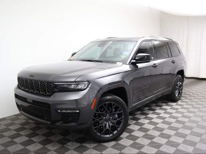 Used 2025 Jeep Grand Cherokee L Summit w/ Obsidian Package