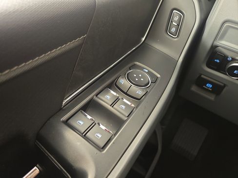 Used 2024 Ford F150 XLT w/ Tow/Haul Package image 29