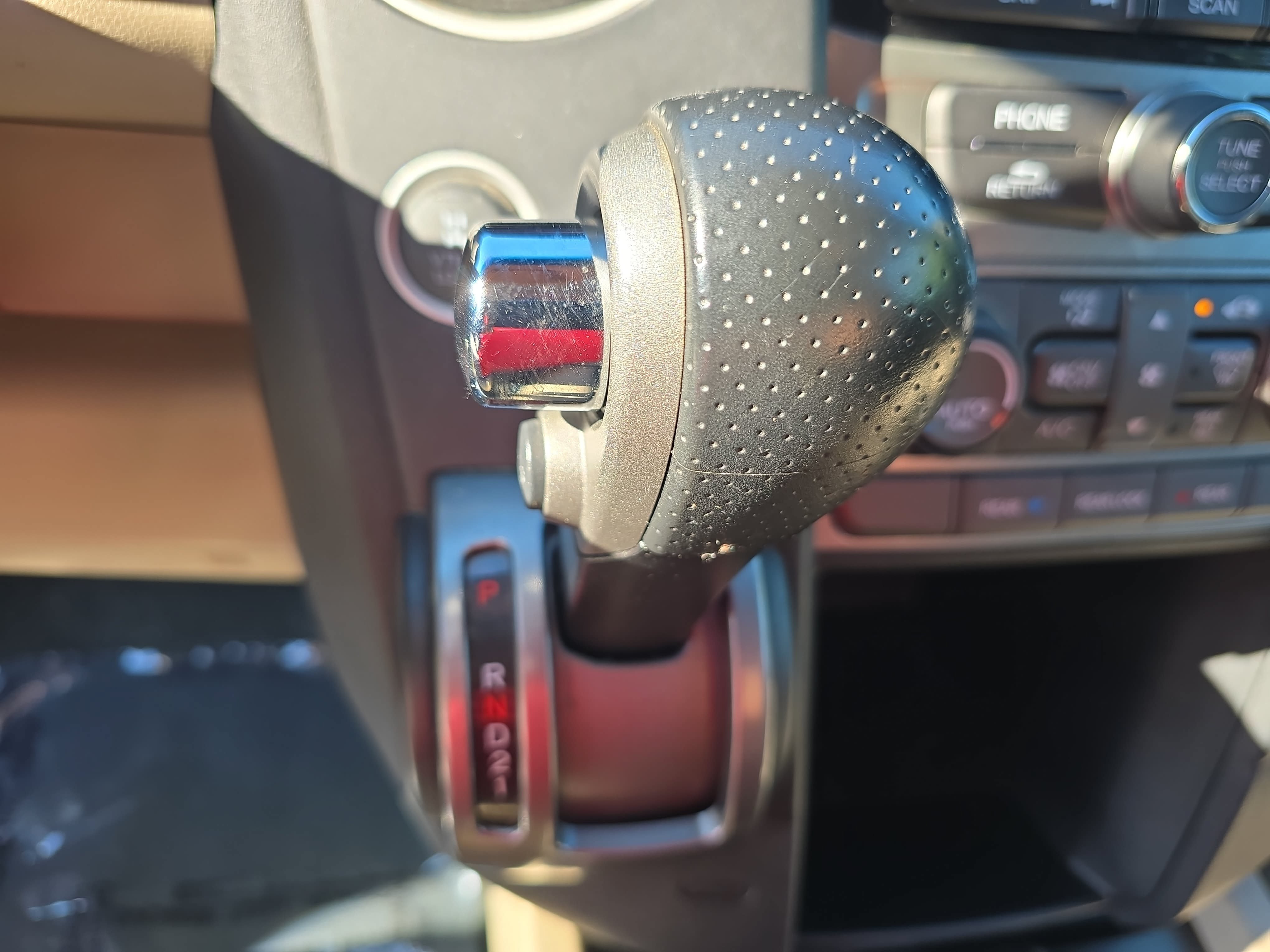 Used 2013 Honda Pilot LX image 25