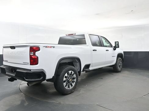 New 2026 Chevrolet Silverado 2500 Custom w/ Custom Value Package AWD/4WD image 5