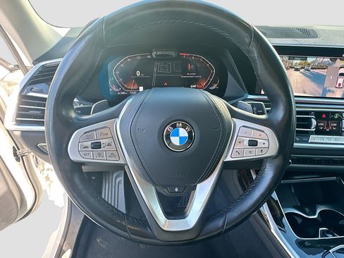 Used 2020 BMW X7 xDrive40i w/ Premium Package image 11