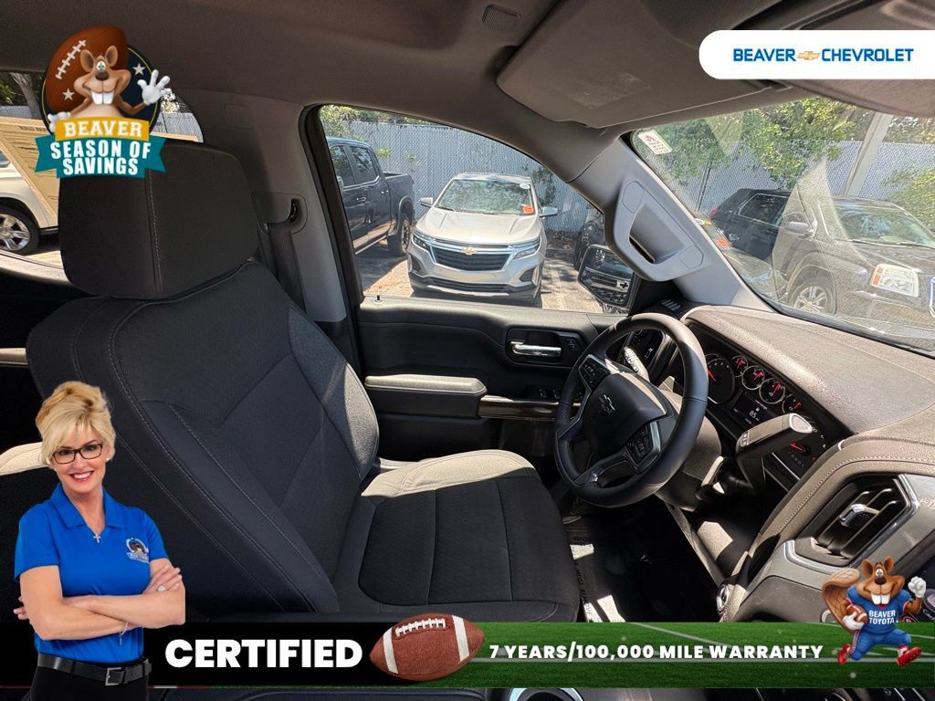 Used 2022 Chevrolet Silverado 1500 RST AWD/4WD image 25